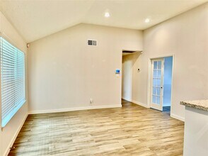 17410 Saxon Dr in Houston, TX - Building Photo - Building Photo