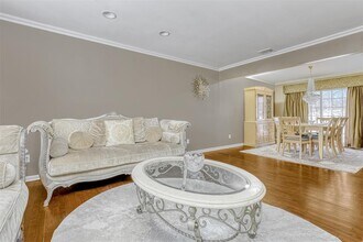 83 W Burda Pl in New City, NY - Building Photo - Building Photo