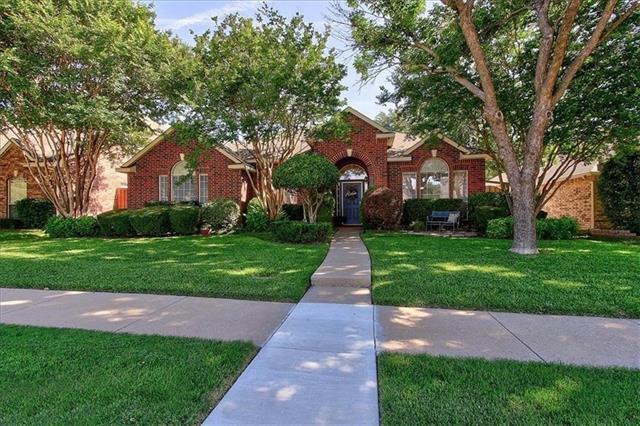 property at 11116 New Orleans Dr