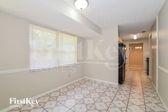 969 Fountainhead Dr in Deltona, FL - Building Photo - Building Photo