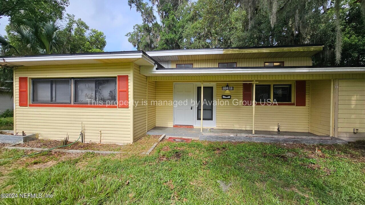 10418 Loyola Dr N in Jacksonville, FL - Building Photo