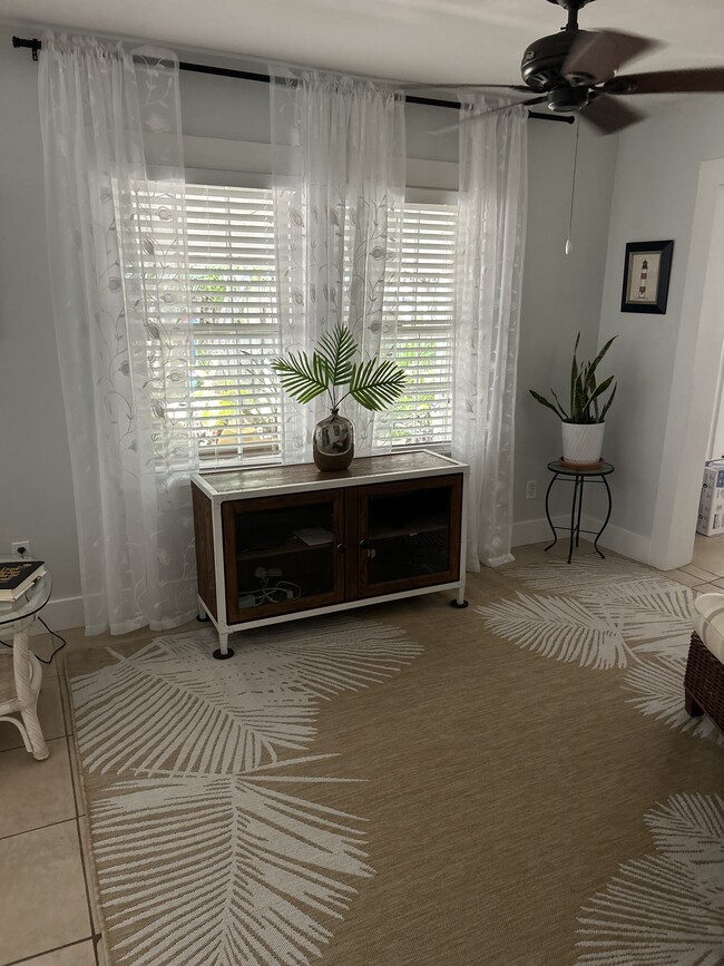 1209 Pearl St, Unit Down in Key West, FL - Building Photo - Building Photo