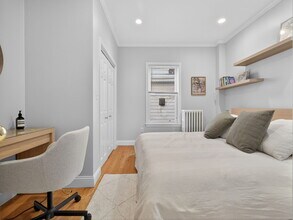 1576 Cambridge St, Unit 1R in Cambridge, MA - Foto de edificio - Building Photo