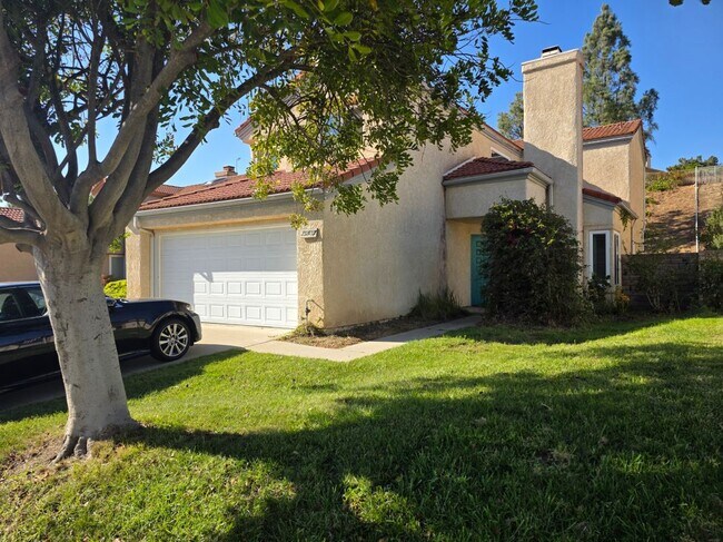 15437 Braun Ct in Moorpark, CA - Foto de edificio - Building Photo