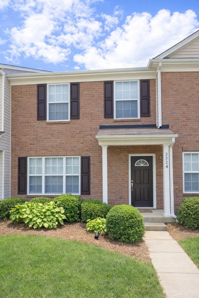 property at 2924 Little Stream Ct