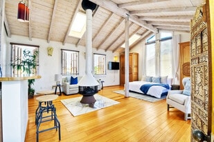 1445-47 Neptune Ave in Encinitas, CA - Building Photo