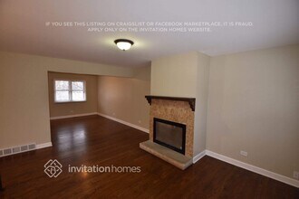 906 Cedar St in Willow Springs, IL - Building Photo - Building Photo