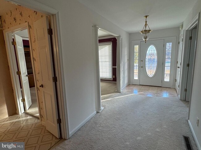 property at 8466 Hollybrook Dr