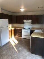 3154 Eugenia Pl in West Valley City, UT - Building Photo