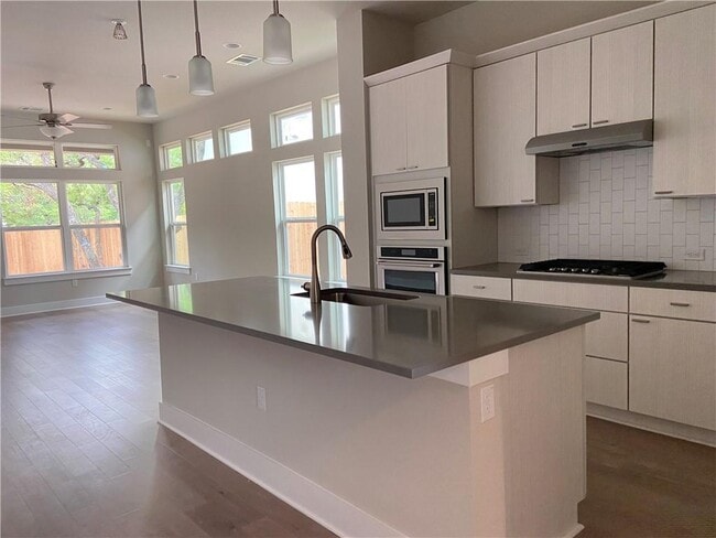 property at 1615 Woodwind Ln