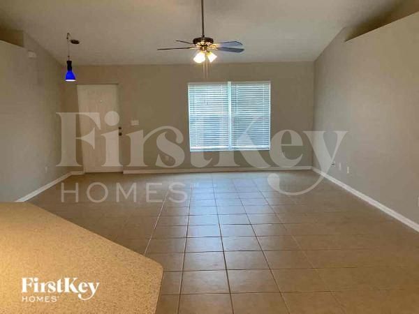 408 SE 4th Terrace in Cape Coral, FL - Building Photo - Building Photo