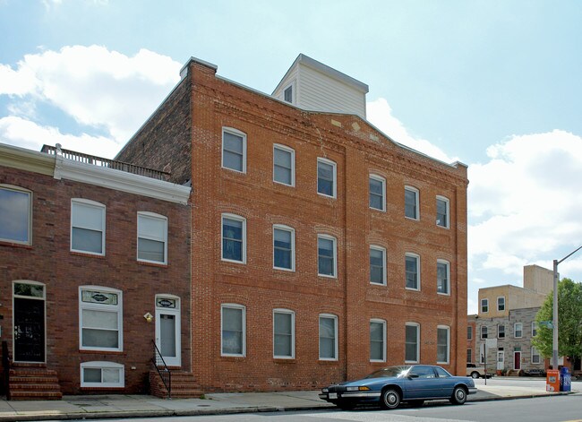 701 S Luzerne Ave in Baltimore, MD - Building Photo - Building Photo