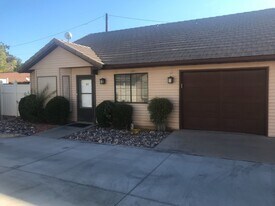 361 E 400 S in Saint George, UT - Building Photo