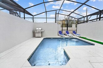 5420 Asterisk Ave in Orlando, FL - Building Photo - Building Photo