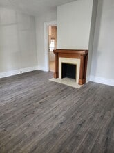 252 W Locust St, Unit B in Newark, OH - Building Photo - Building Photo