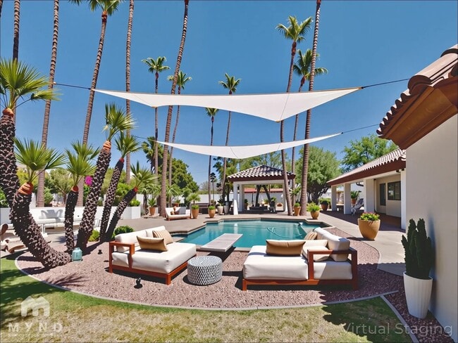 8260 E Sutton Dr in Scottsdale, AZ - Building Photo - Building Photo
