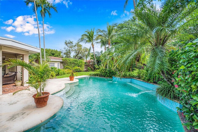 1612 E Lake Dr in Fort Lauderdale, FL - Building Photo - Building Photo