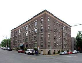 Del Roy Apartments in Seattle, WA - Building Photo - Building Photo