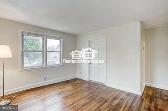 3219 Taylor Ave in Baltimore, MD - Foto de edificio - Building Photo
