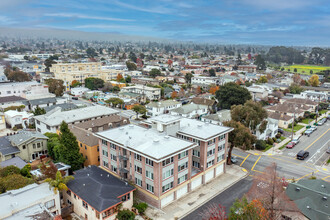 935 Solano Ave in Albany, CA - Building Photo - Building Photo