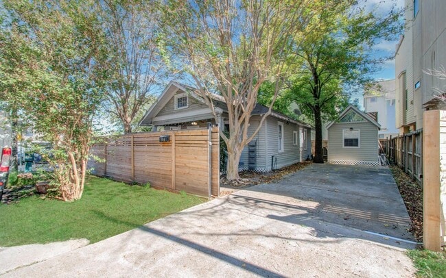 property at 914 Snover St