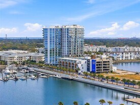 5120 Marina Wy in Tampa, FL - Building Photo