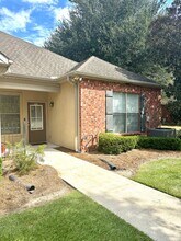 809 Summer Breeze in Baton Rouge, LA - Building Photo - Building Photo