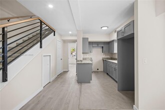 7815 NW 4th Ave in Miami, FL - Building Photo - Building Photo