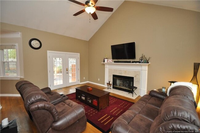 107 Carostone Ct in Cary, NC - Building Photo - Building Photo