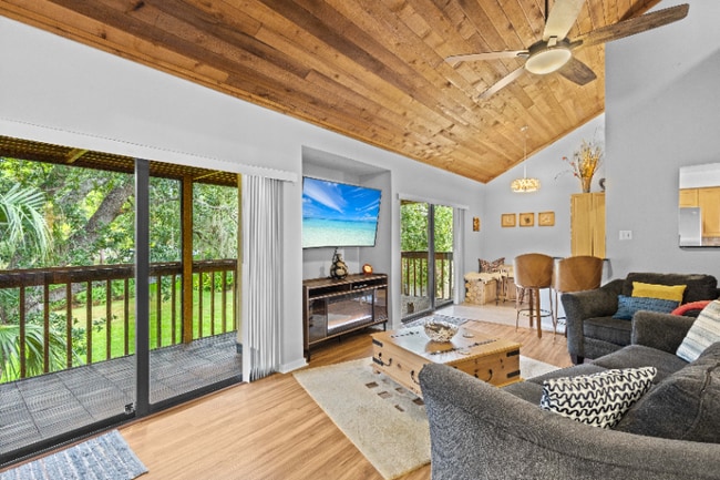 3075 Willow Green Dr in Sarasota, FL - Building Photo - Building Photo