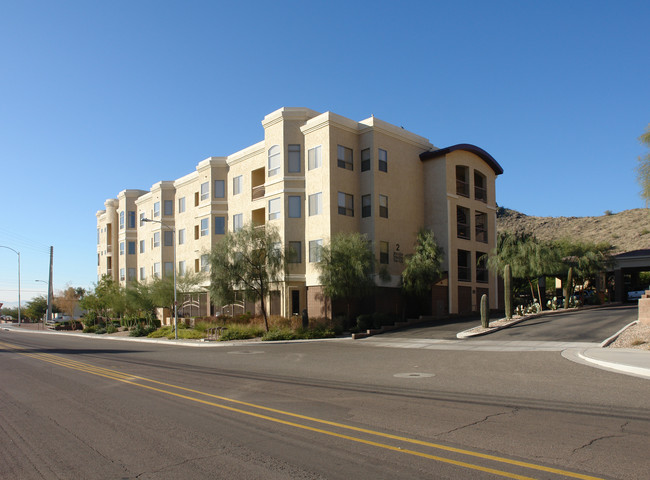 Providence of Central in Phoenix, AZ - Foto de edificio - Building Photo