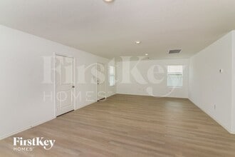 6528 Arid Wy in San Antonio, TX - Building Photo - Building Photo