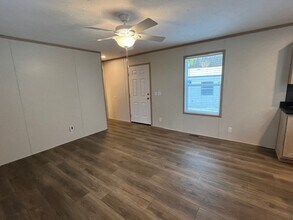 23420 Harned St in Warren, MI - Building Photo - Building Photo