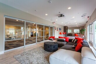 The Parc at Pruneyard in Campbell, CA - Building Photo - Building Photo