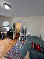33 Stone Ave, Unit 1 in Somerville, MA - Building Photo
