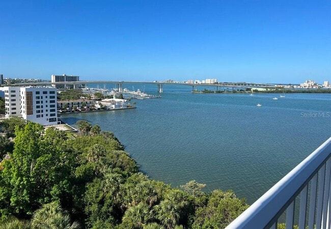 property at 500 N Osceola Ave