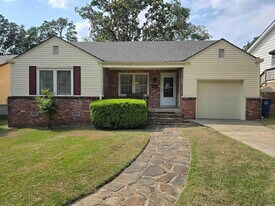 3117 N Cypress St in North Little Rock, AR - Building Photo