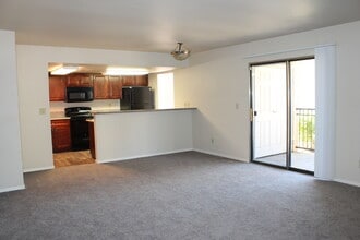 4401 Alexis Dr in Las Vegas, NV - Building Photo - Building Photo