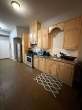 142 Ripley Pl in Elizabeth, NJ - Foto de edificio - Building Photo