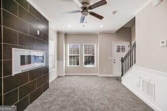 960 N Grand Ave NW in Atlanta, GA - Building Photo - Building Photo