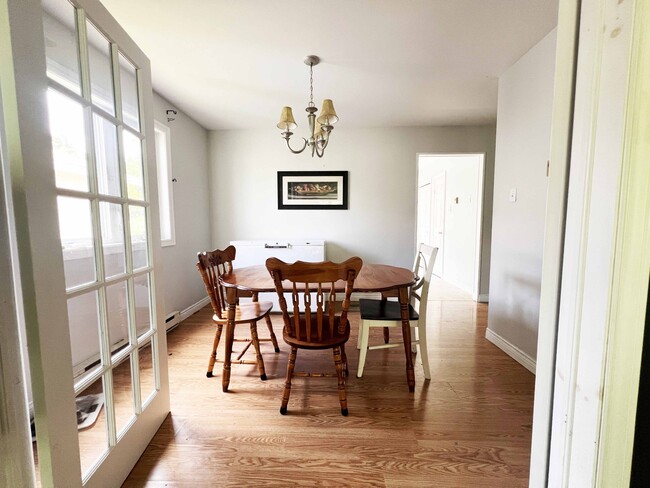 73 Neptune Rd in St John's, NL - Building Photo - Building Photo