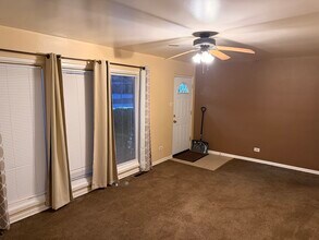 1367 Burnham Ave in Calumet City, IL - Building Photo - Building Photo