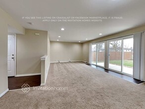 531 Germaine Ln in Elk Grove Village, IL - Building Photo - Building Photo