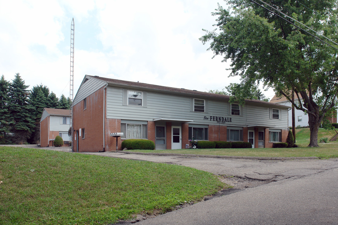 1907-1909 Ferndale Rd NW in Canton, OH - Building Photo