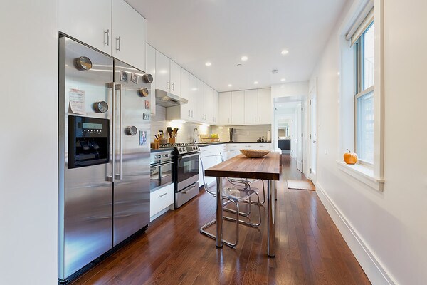 237 Northampton St, Unit 1 in Boston, MA - Foto de edificio - Building Photo