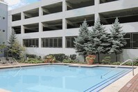 Building Photo - Uptown Square Apartamentos in Denver, Colorado