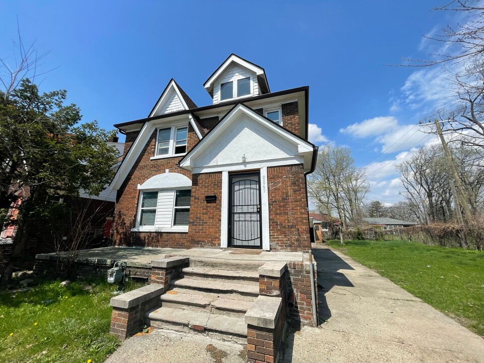8869 Dawes St in Detroit, MI - Foto de edificio