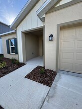 299 Puma Lp in Groveland, FL - Building Photo - Building Photo