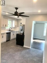 33 Kenwood Crescent in Guelph, ON - Building Photo - Building Photo