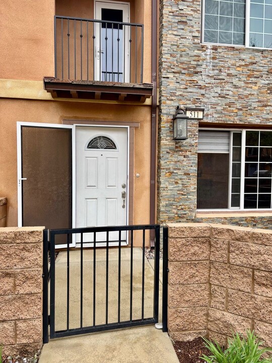 16408 Valencia Ave in Fontana, CA - Building Photo